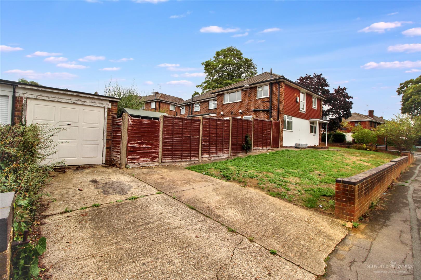 Fairford Road, Tilehurst, Reading